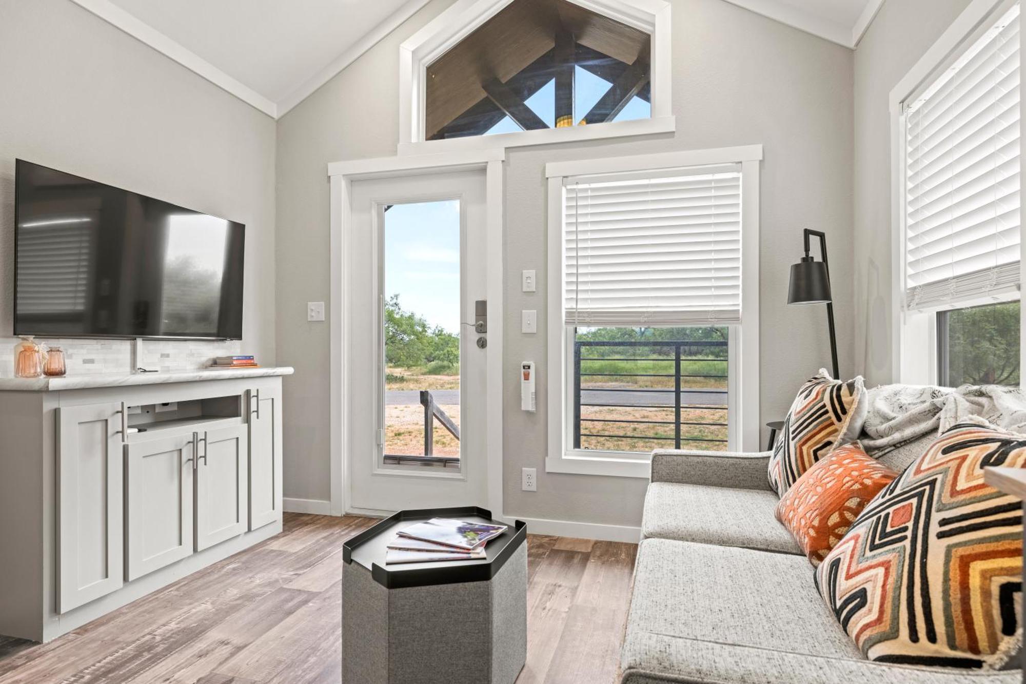 Skye Texas Hill Country Resort Hilltop المظهر الخارجي الصورة