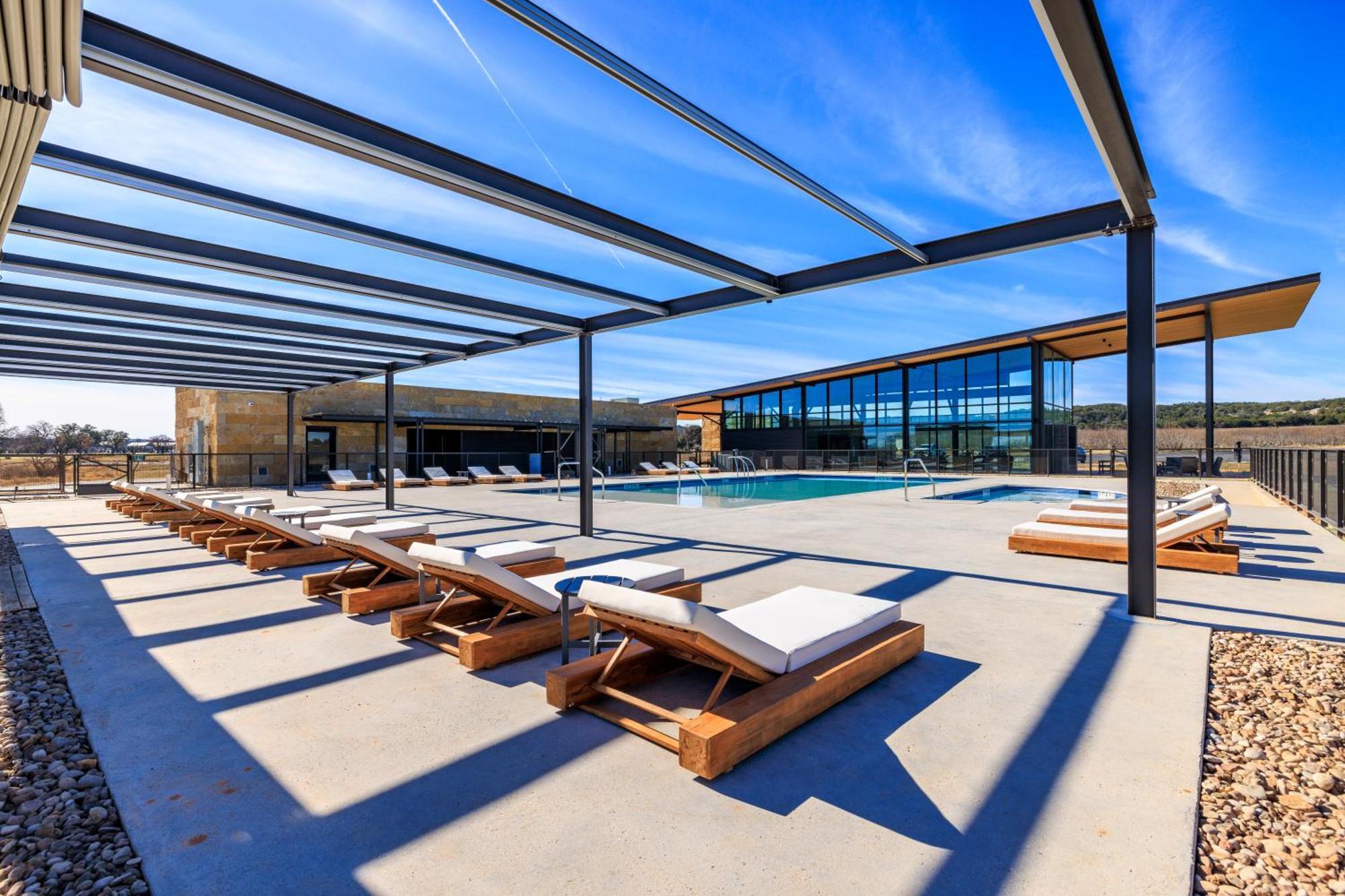 Skye Texas Hill Country Resort Hilltop المظهر الخارجي الصورة